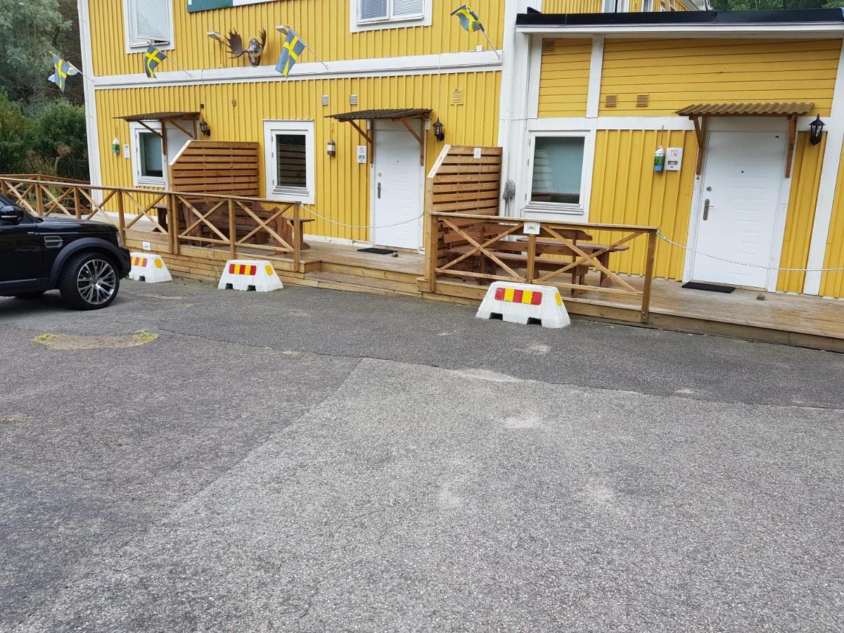 Motel E4 Kolmarden Apartments And Cottages Eksteriør billede